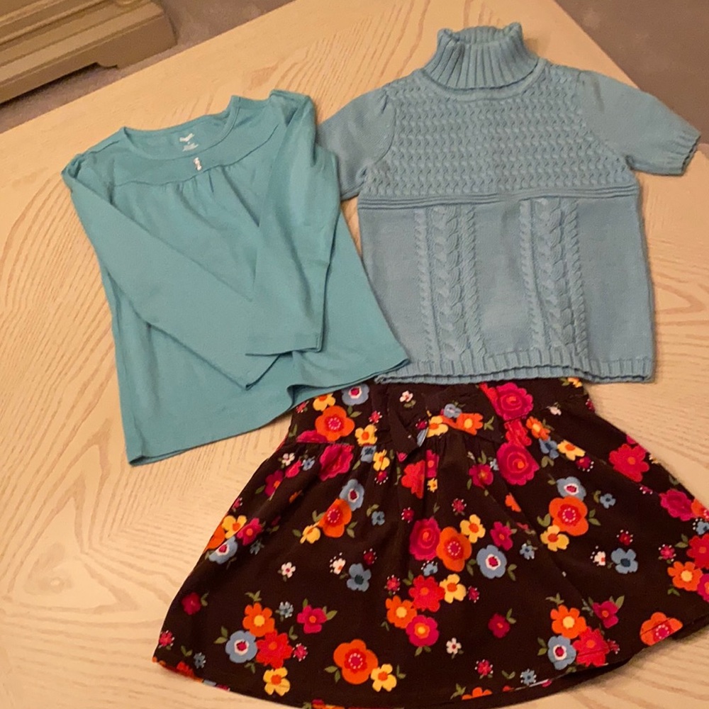 NWT Gymboree girls size 5 sweater and skirt set.